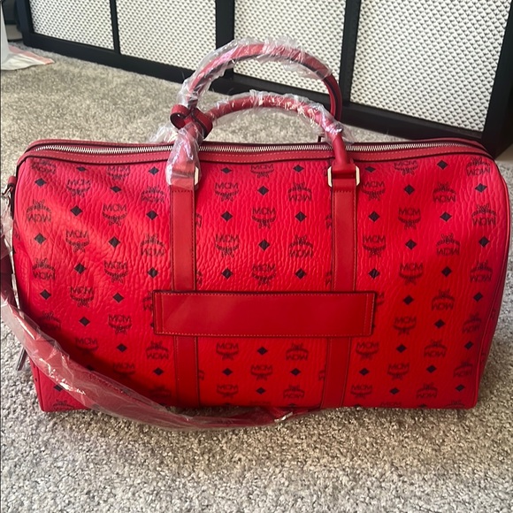 Red MCM Logo Travel Duffel Bag - Picture 2 of 10
